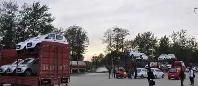 电动汽车