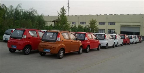 电动汽车