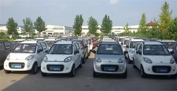 电动汽车
