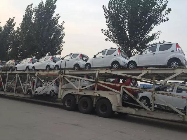 沐鸣2电动汽车发车