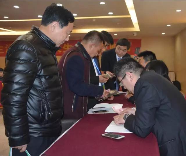沐鸣2智能家族集结亮相郑州展,万人见证,共赢未来