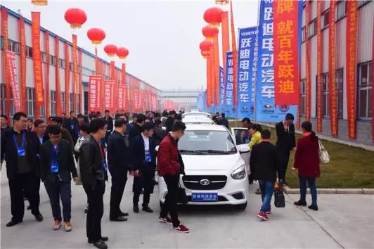 深圳新能源汽车产业基地暨沐鸣2电动汽车生产基地投产仪式盛大举行