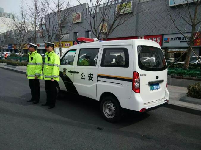 电动巡逻车