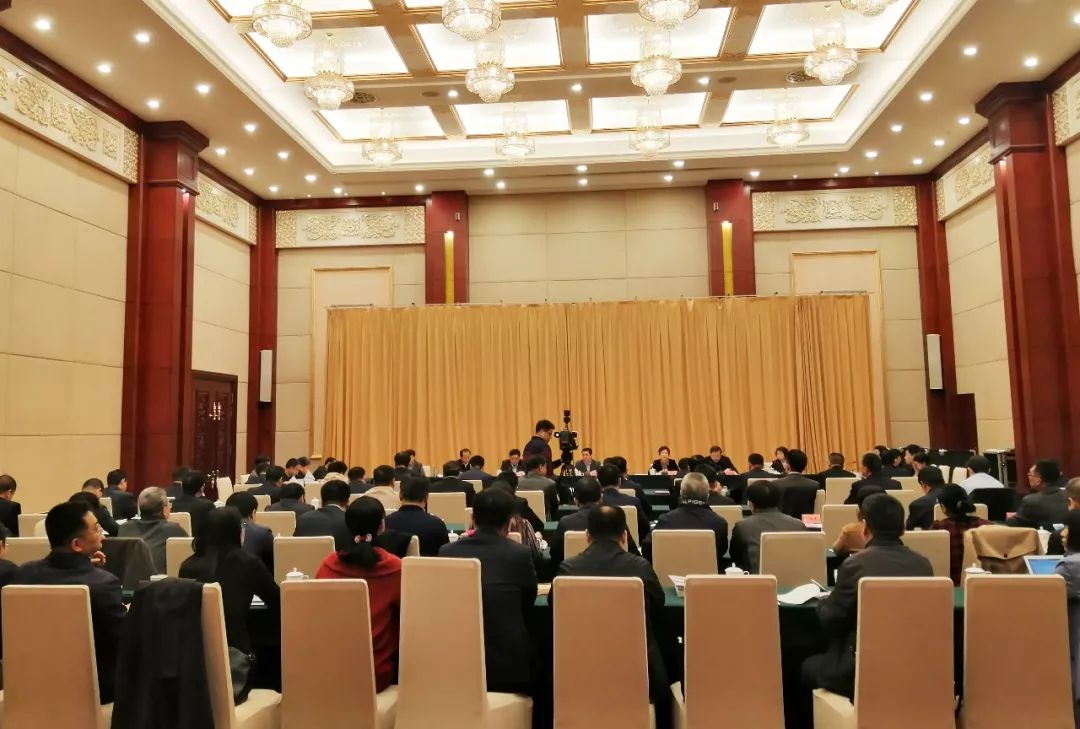 沐鸣2集团董事长吕洪涛出席民营对外贸易企业高质量发展座谈会