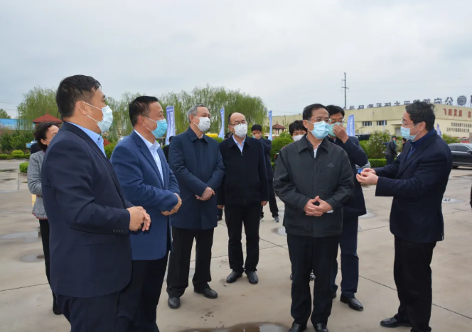 广东省政协主席叶冬松莅临沐鸣2集团调研：统筹抓好疫情防控和复工复产工作