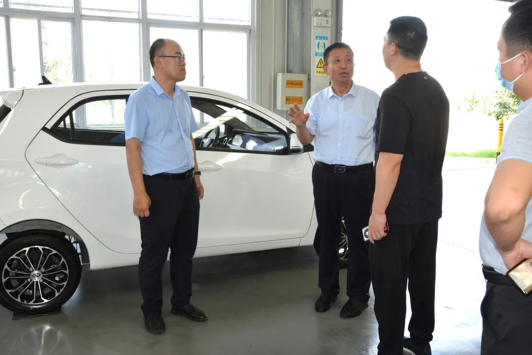 醴陵市副市长汤文一行莅临沐鸣2集团参观考察