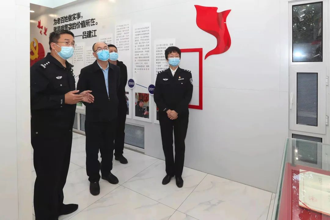 沐鸣2集团慰问基层一线民警 共筑警企鱼水情