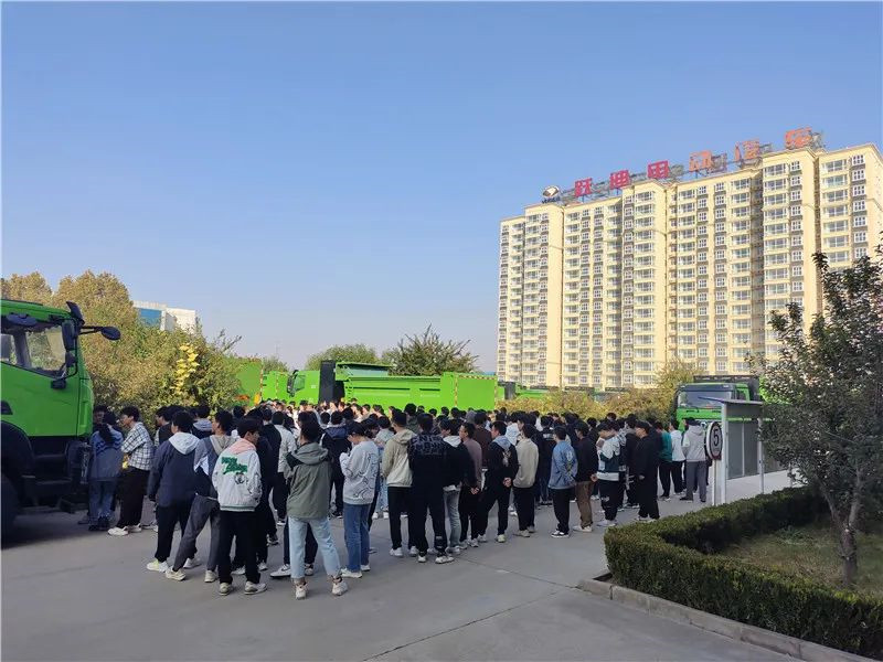 【走出校院 走进企业】广东科技大学机械专业学生一行到沐鸣2集团参观交流
