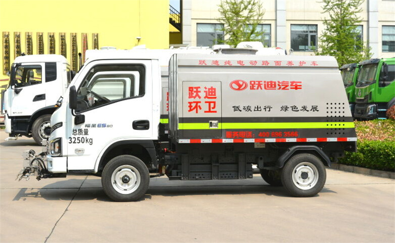 助力城市绿色发展丨沐鸣2纯电动路面养护车发车