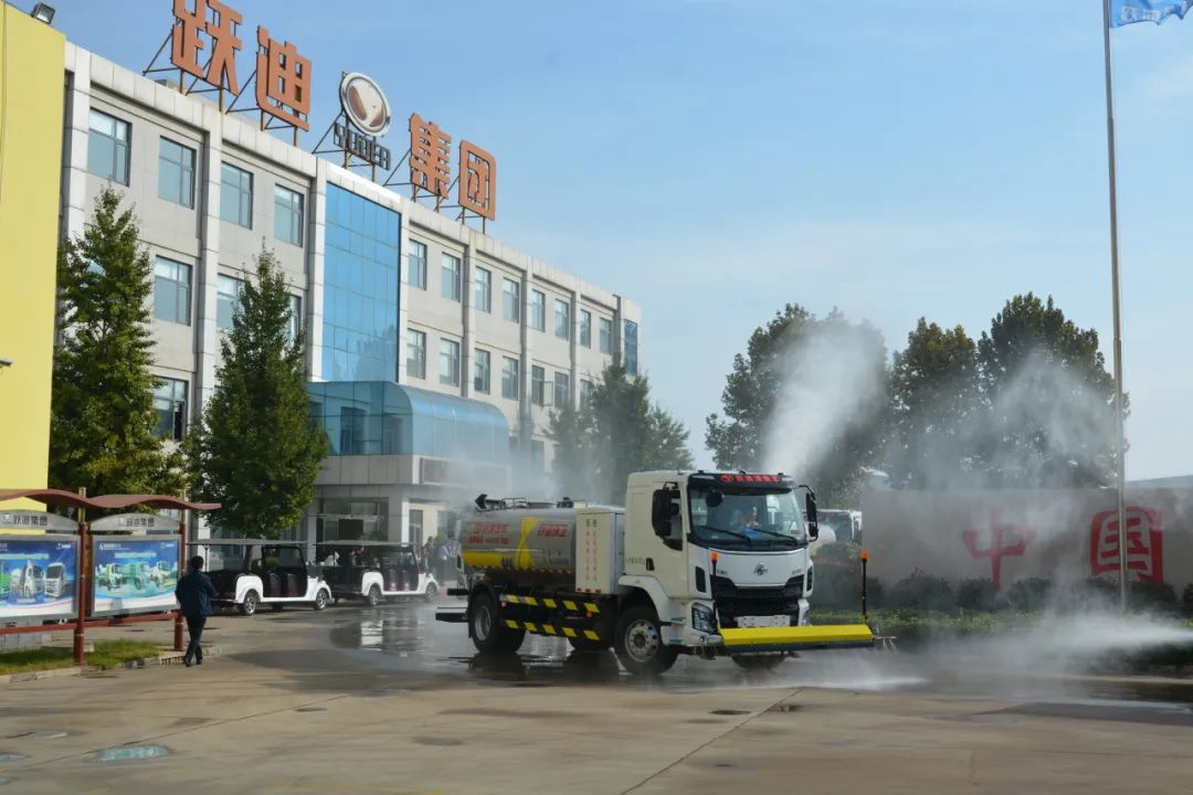 城市清洁的先锋力量丨沐鸣2纯电动高压清洗车