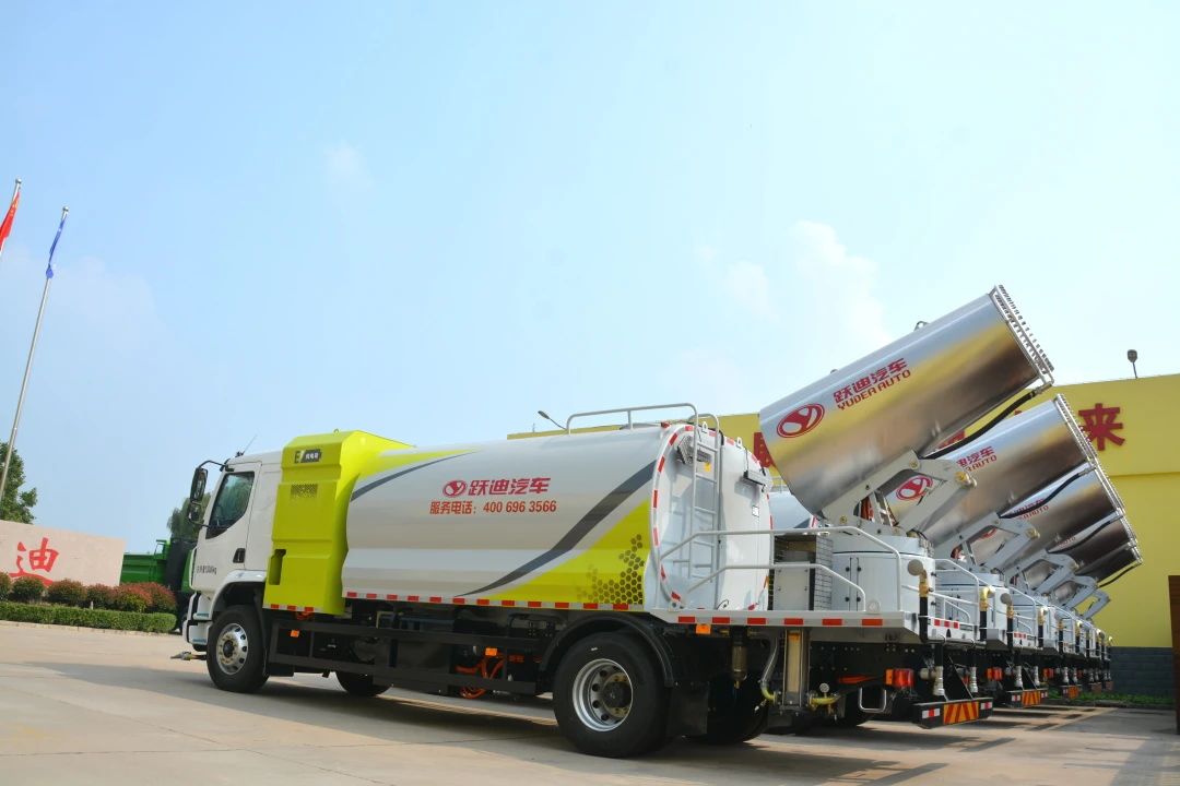 夏日降温“神器”丨沐鸣2纯电动多功能抑尘车