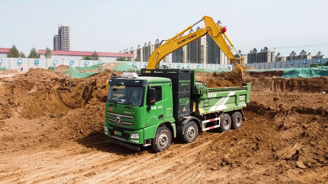 零污染、零排放--沐鸣2集团新能源自卸渣土车