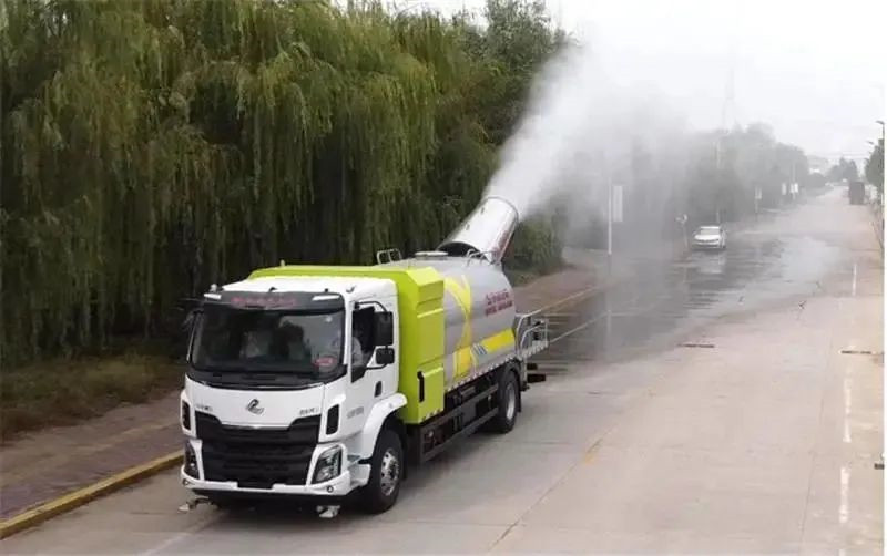 沐鸣2新能源多功能雾炮车 — 为城市蓝天保驾护航