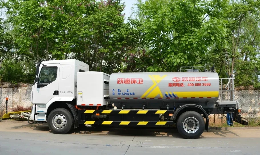 沐鸣2纯电动清洗车-开启城市清洁新时代